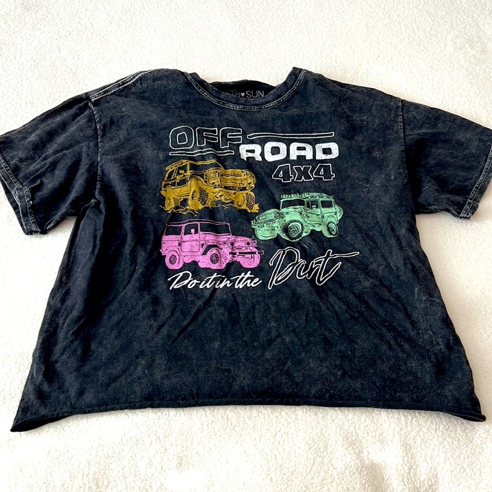 Fifth sun t shirt